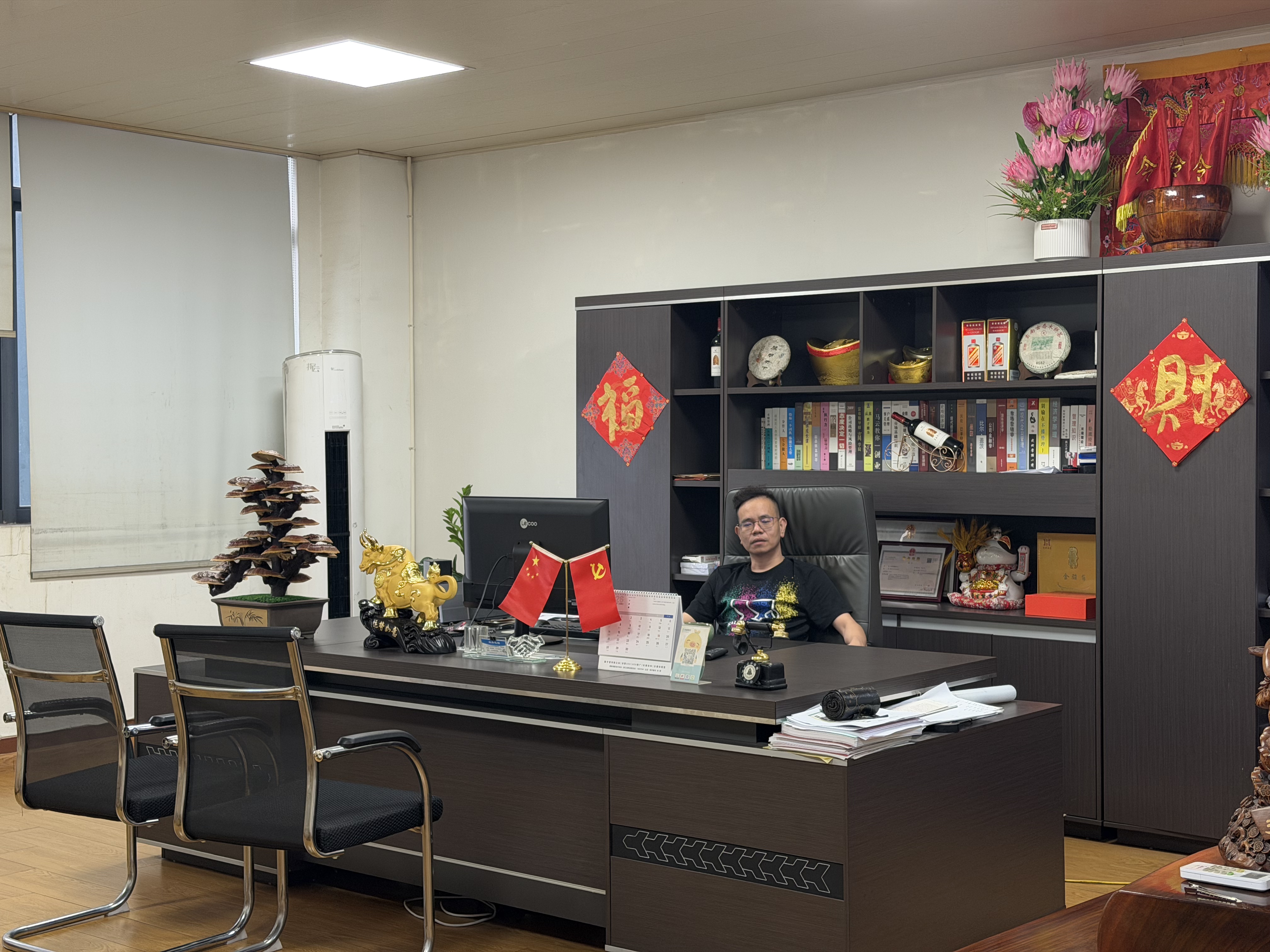 Company chairman at Gege Mould — automotive injection mold manufacturing facility, Taizhou, China
