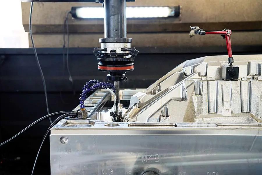 Precision CNC machining equipment at Gege Mould — multi-axis milling of injection mold tooling components